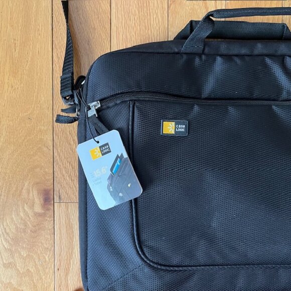 Laptop Briefcase, Messenger Bag by Case Logic - Picture 2 of 8